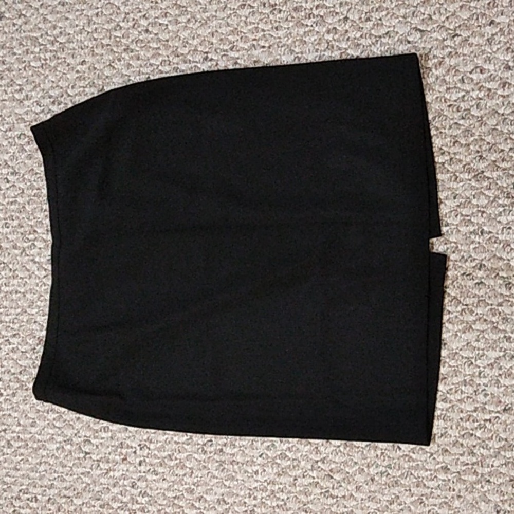 Black Tombolini Ideale wool skirt
